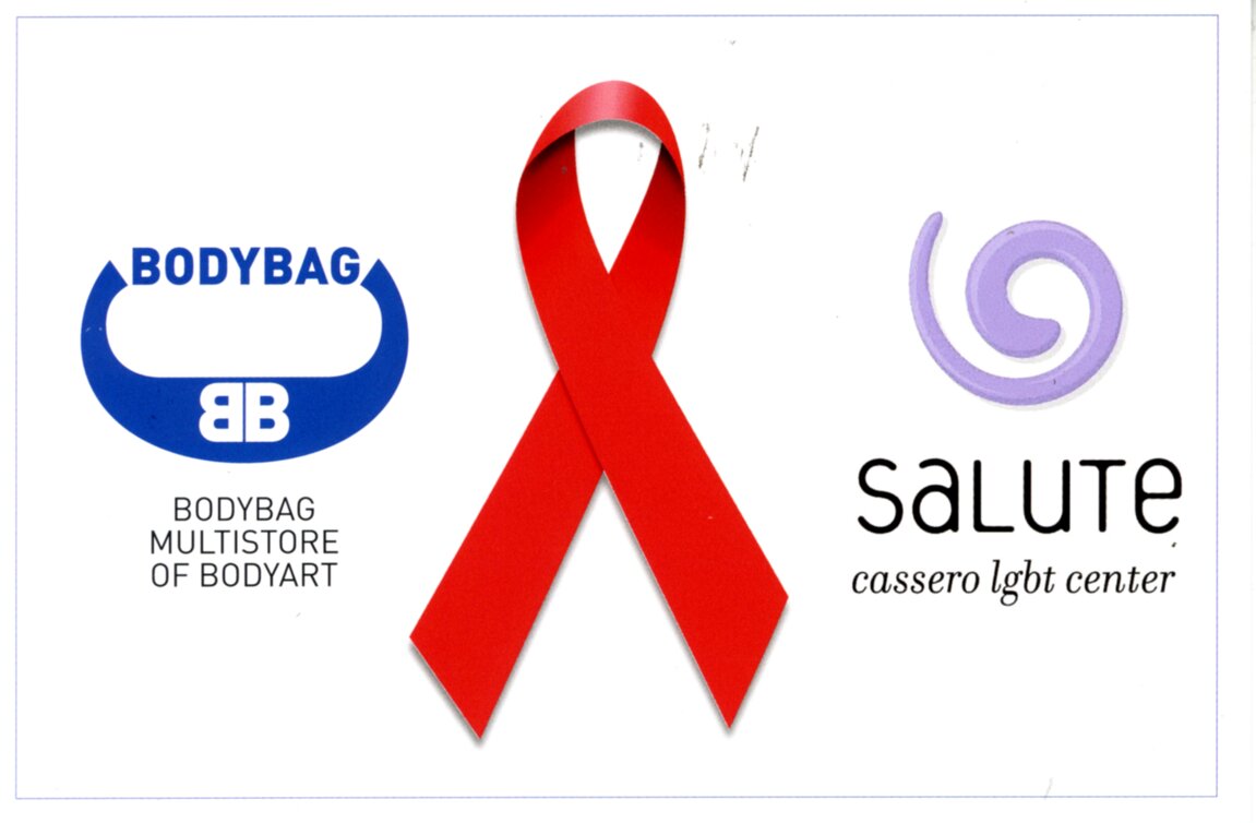 Può l'HIV avere a che fare con Piercing e Tatuaggi?