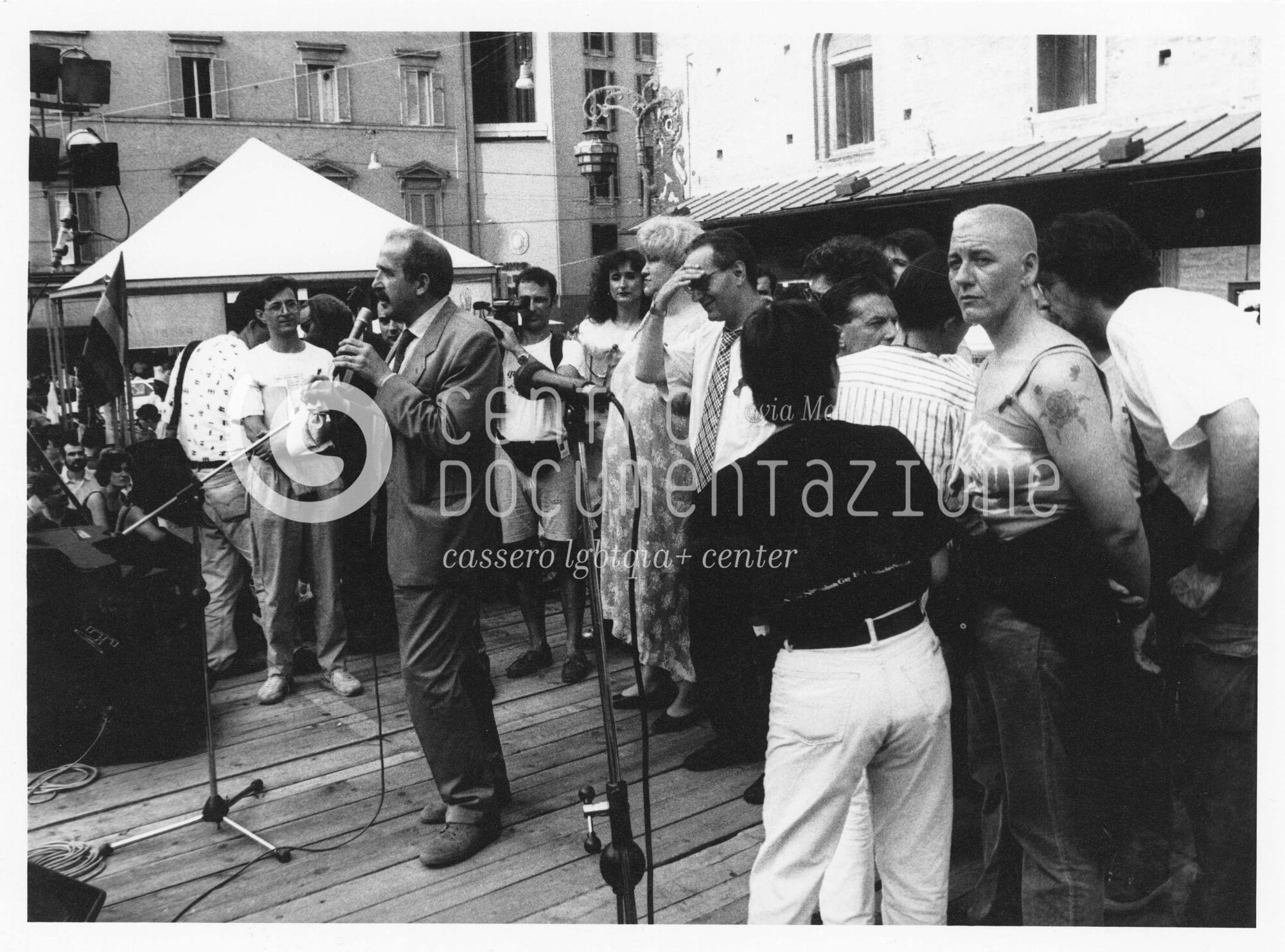F2_2_3_036_watermarked.jpg