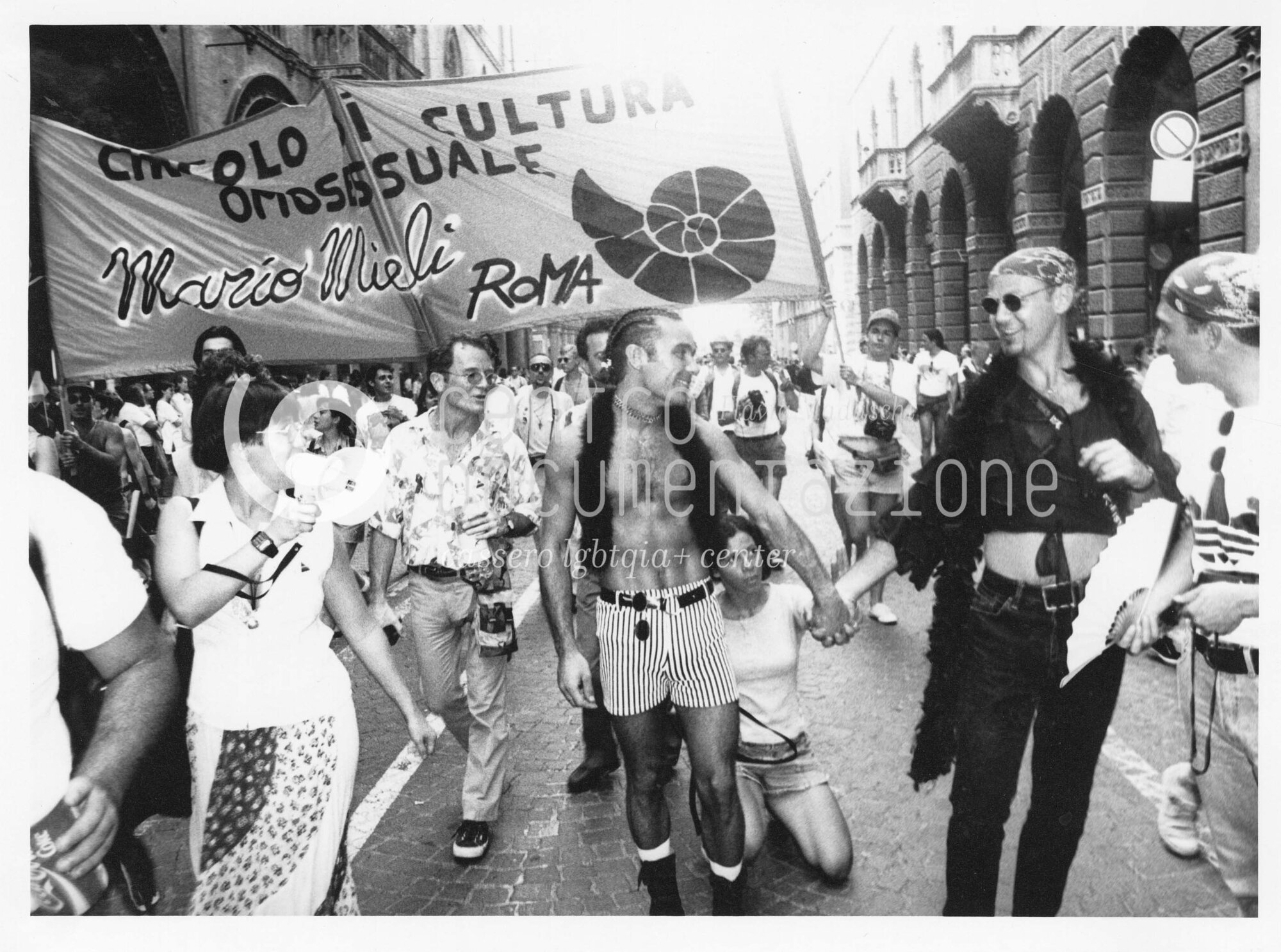 F2_2_3_063_watermarked.jpg