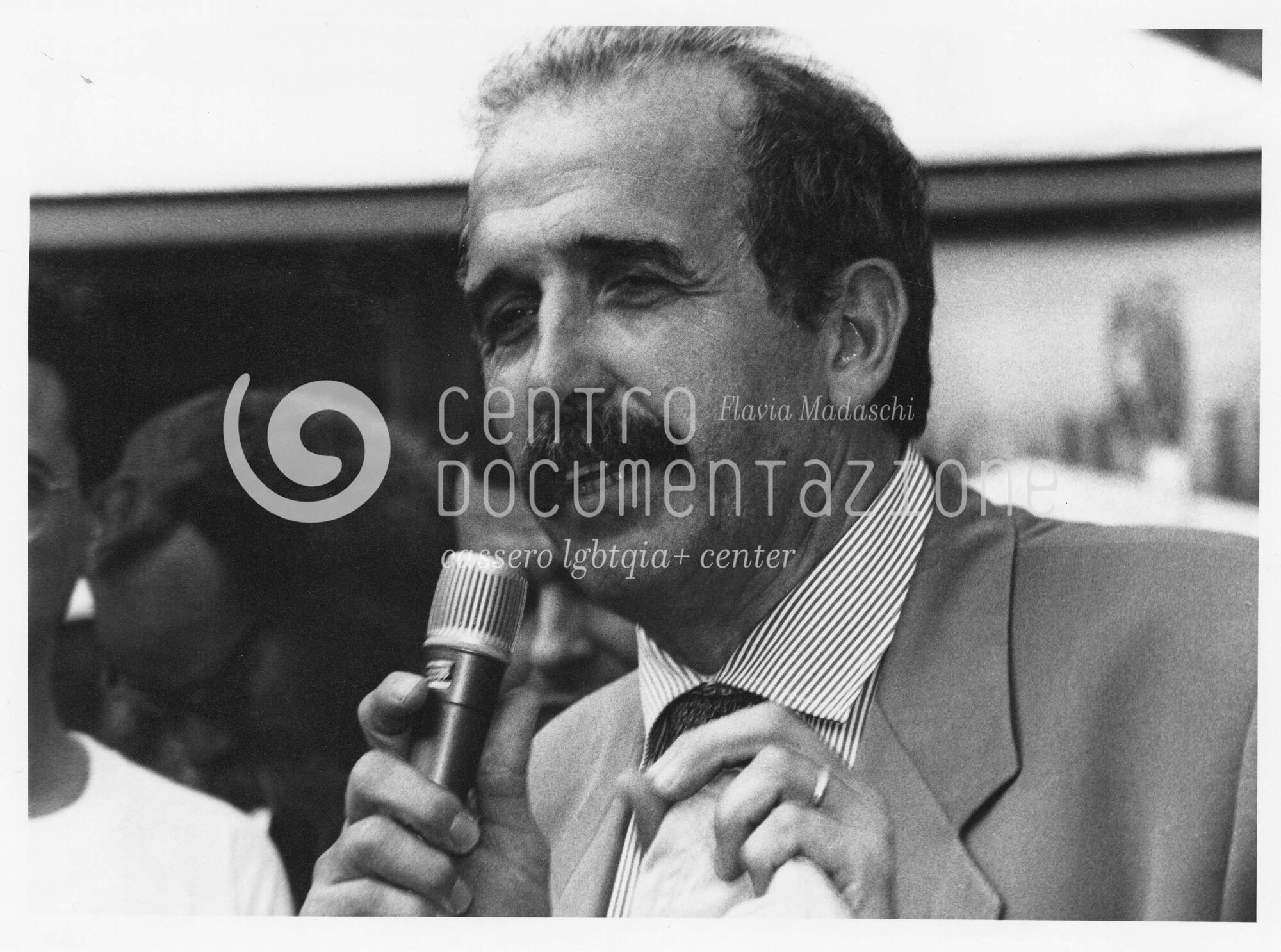 F2_2_3_073_watermarked.jpg
