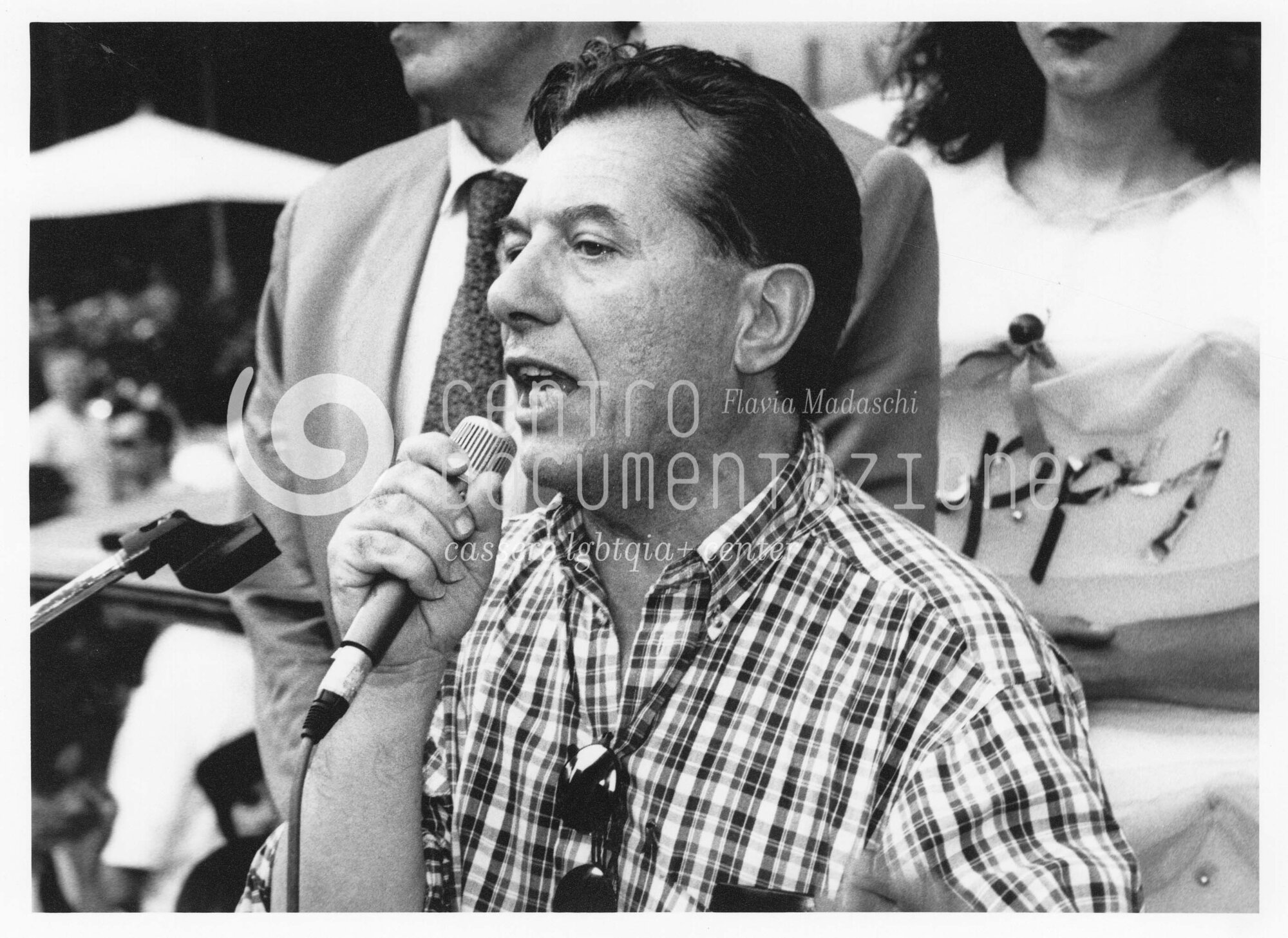 F2_2_3_083_watermarked.jpg