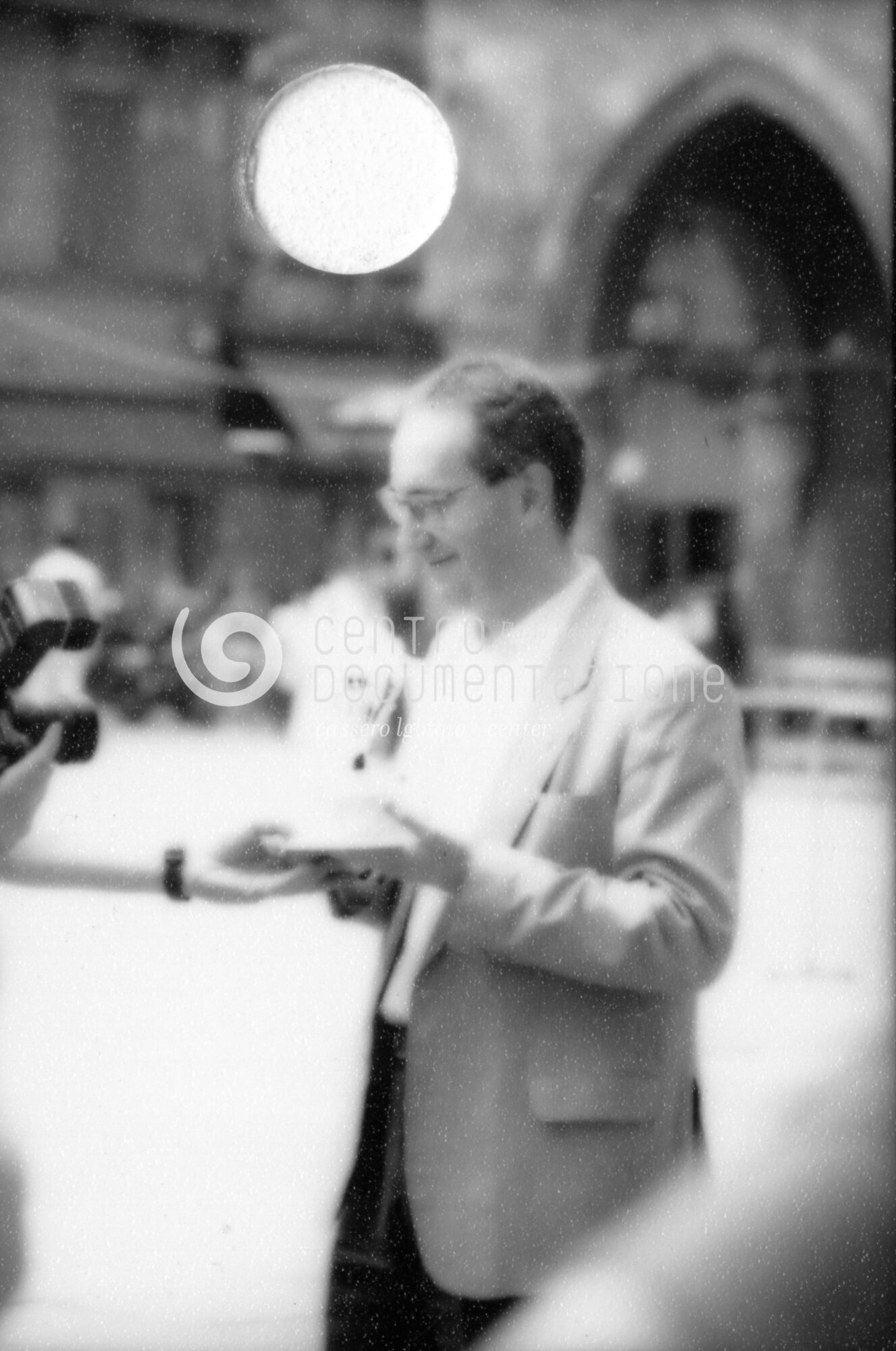 F2_2_3_109_25_watermarked.jpg