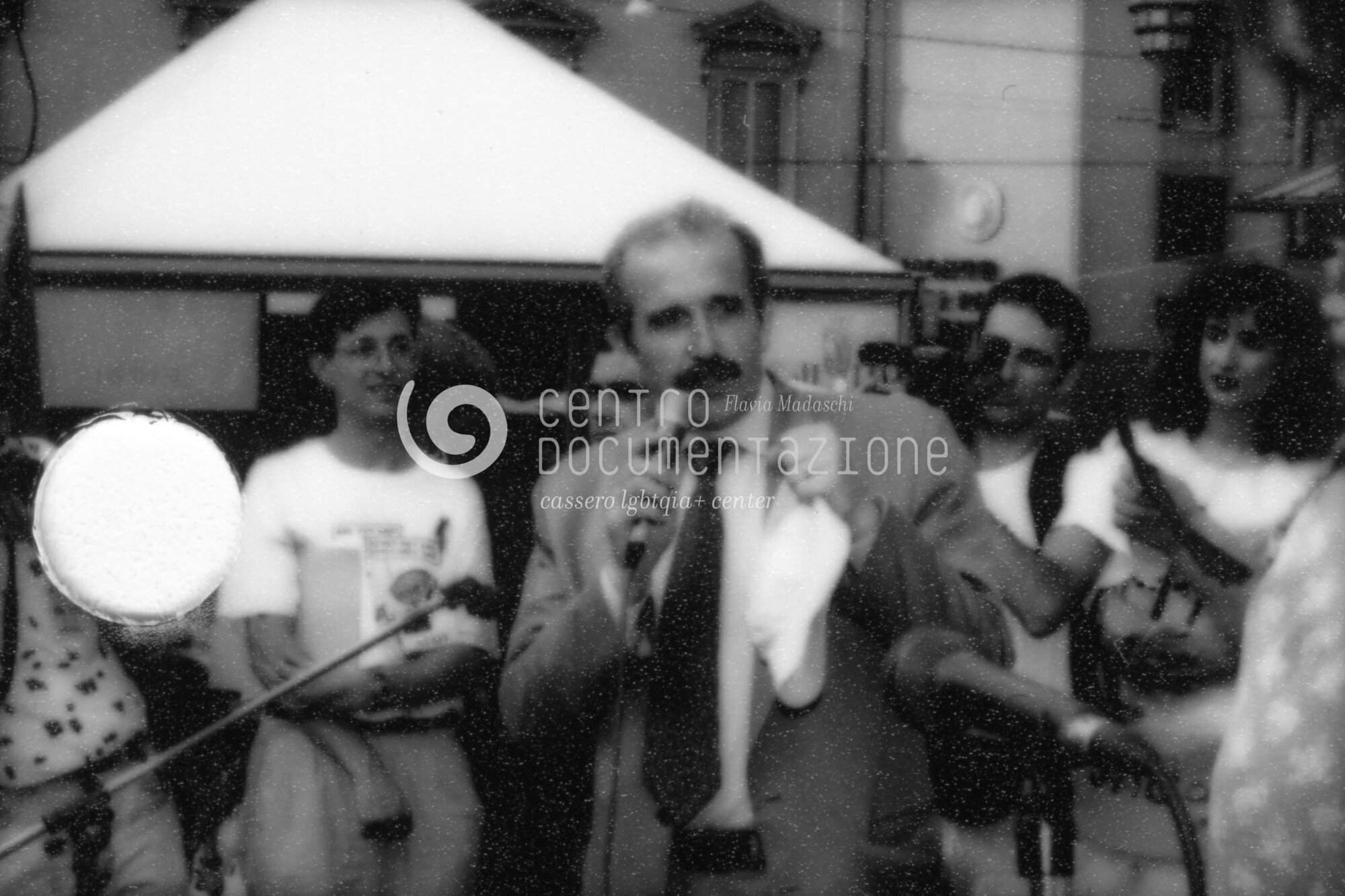 F2_2_3_111_07_watermarked.jpg