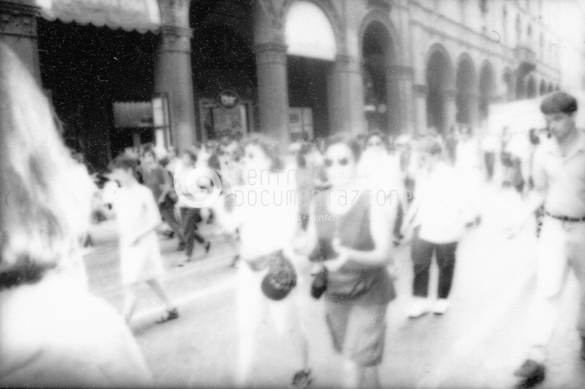 F2_2_3_112_04_watermarked.jpg