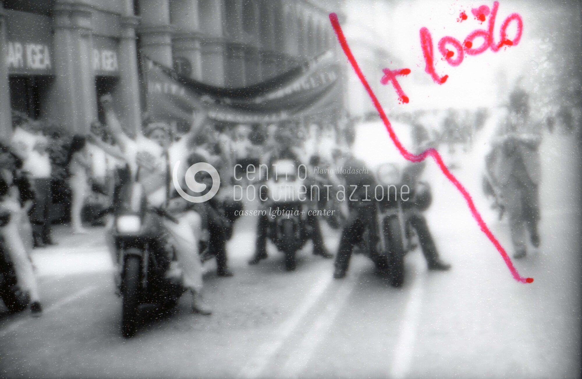 F2_2_3_112_18_watermarked.jpg