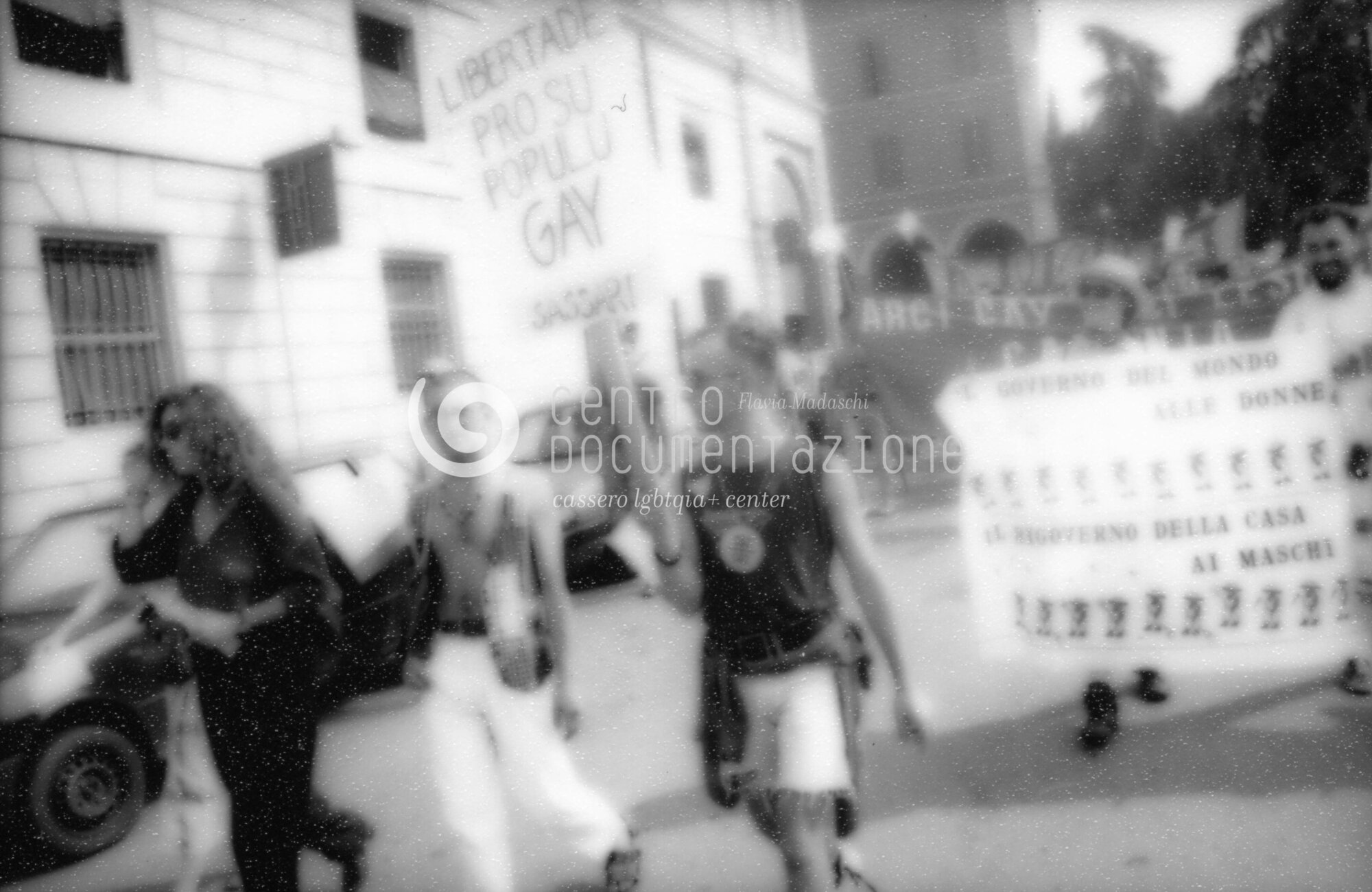 F2_2_3_112_29_watermarked.jpg
