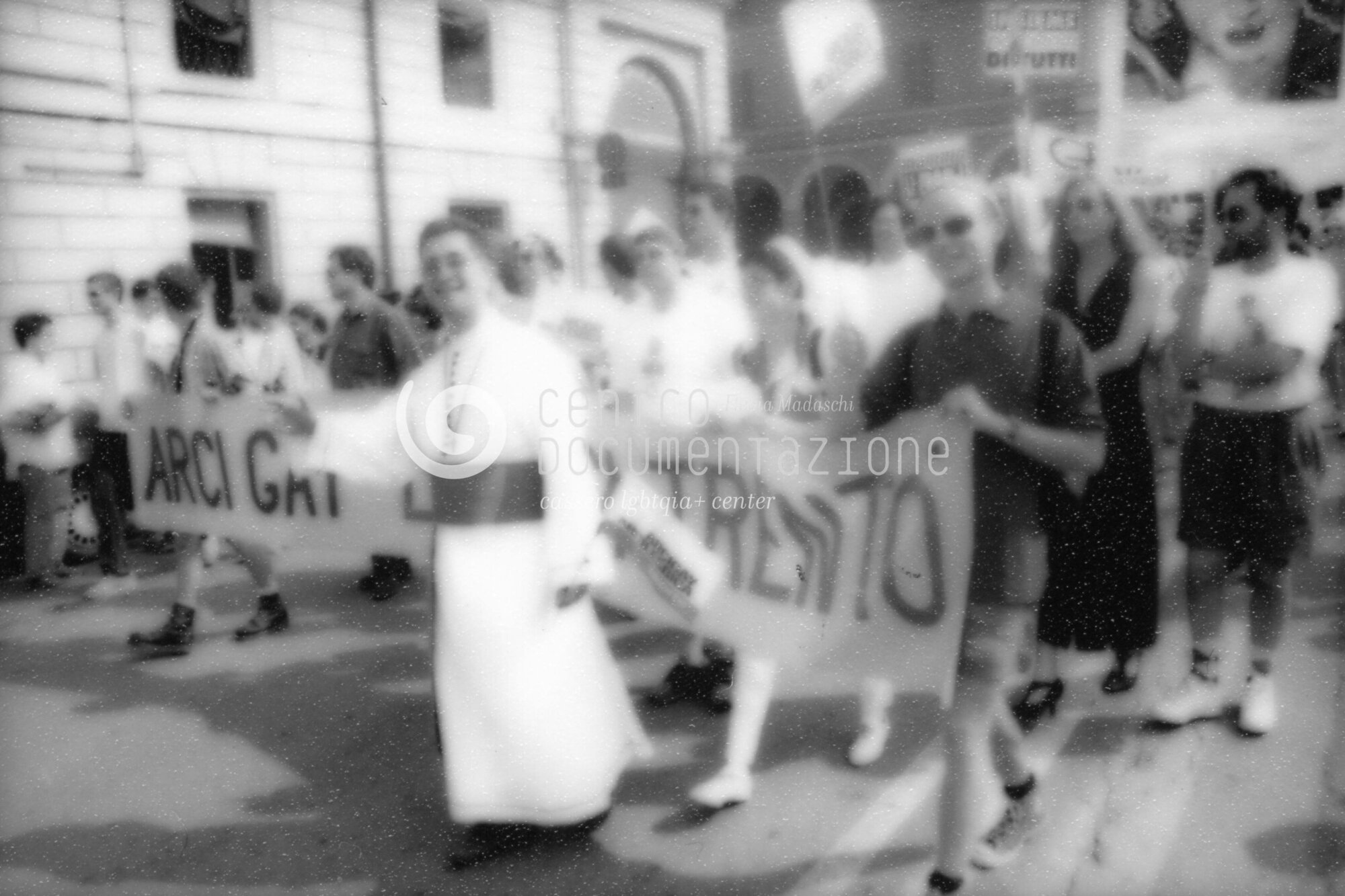F2_2_3_112_33_watermarked.jpg