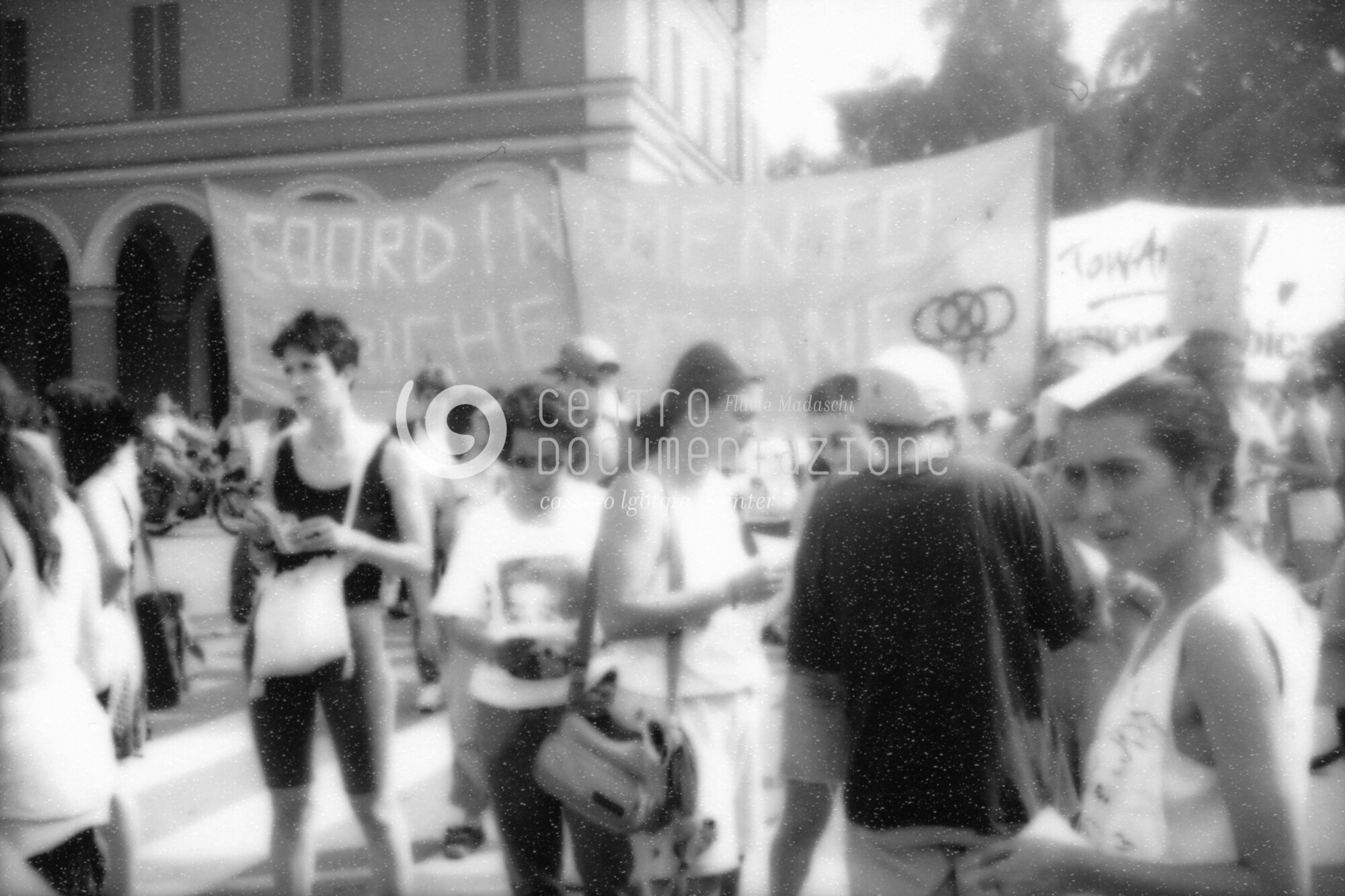 F2_2_3_114_02_watermarked.jpg