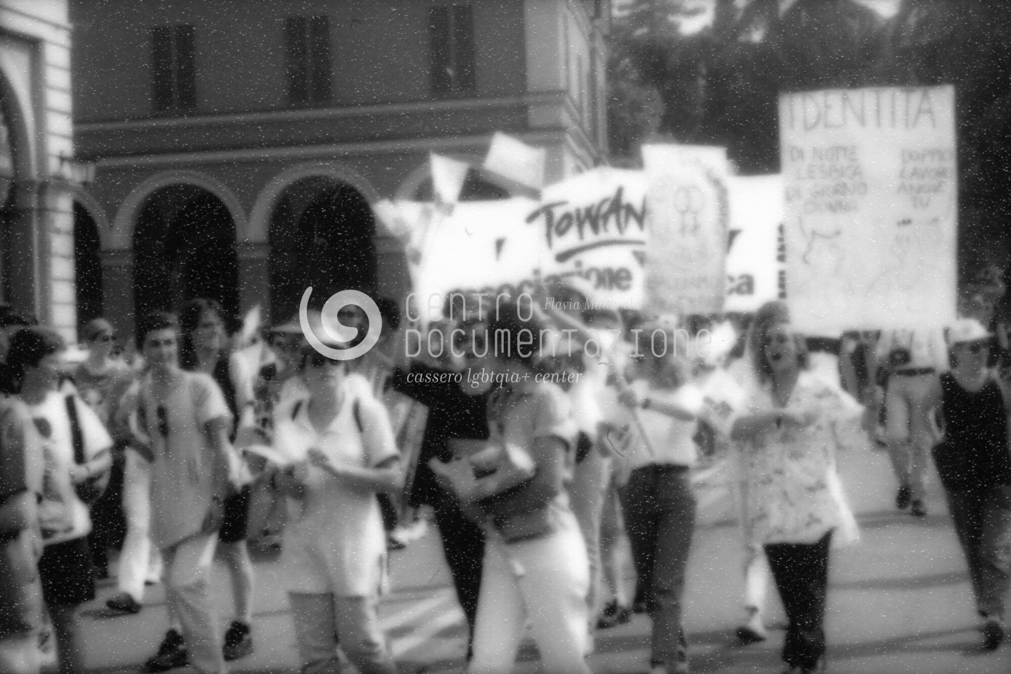F2_2_3_114_03_watermarked.jpg