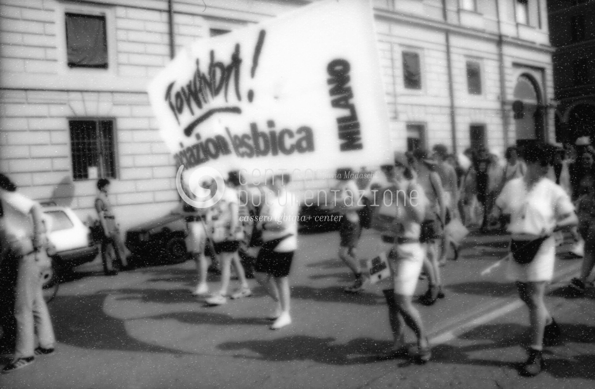 F2_2_3_114_04_watermarked.jpg