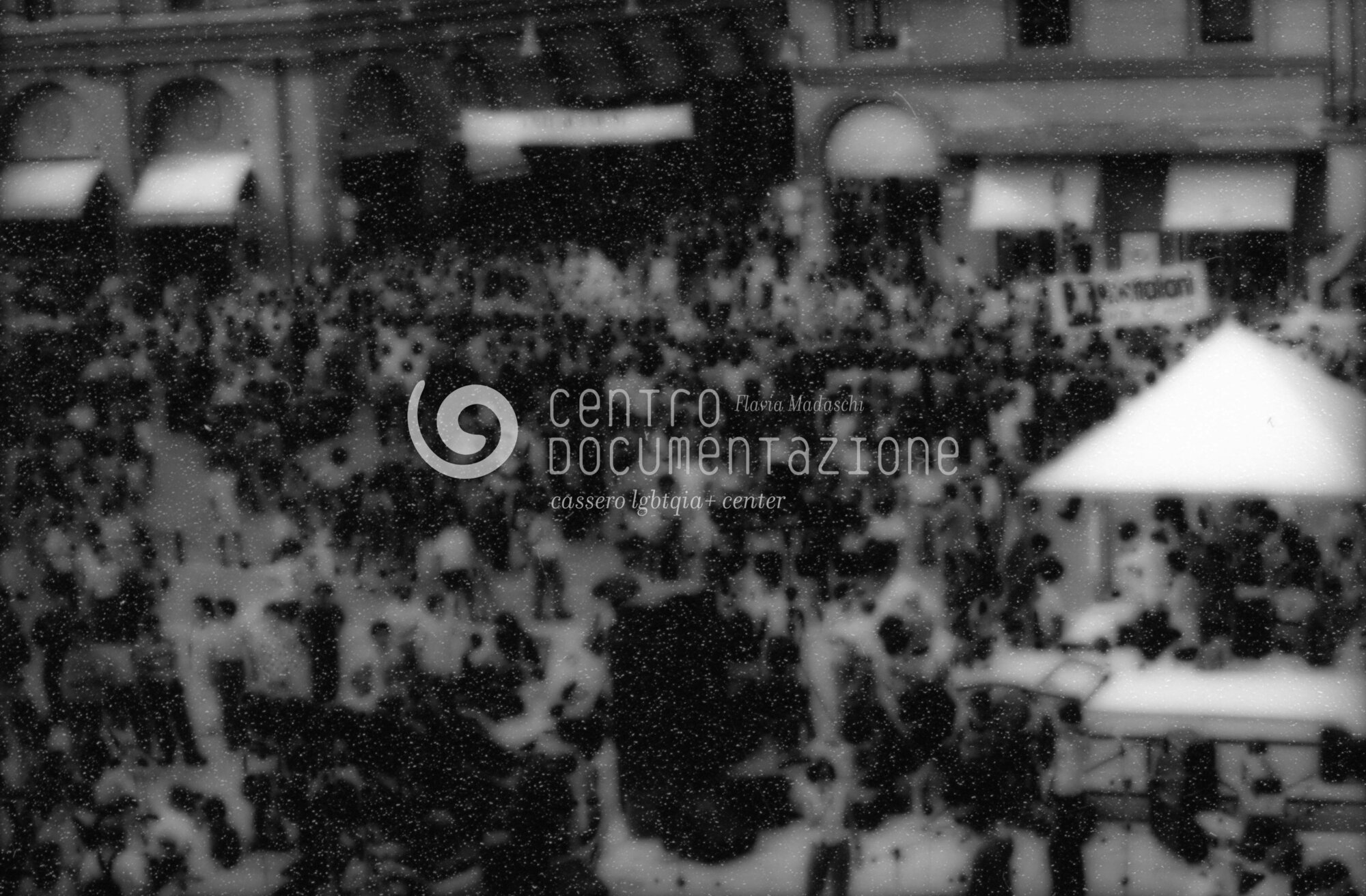F2_2_3_116_09_watermarked.jpg