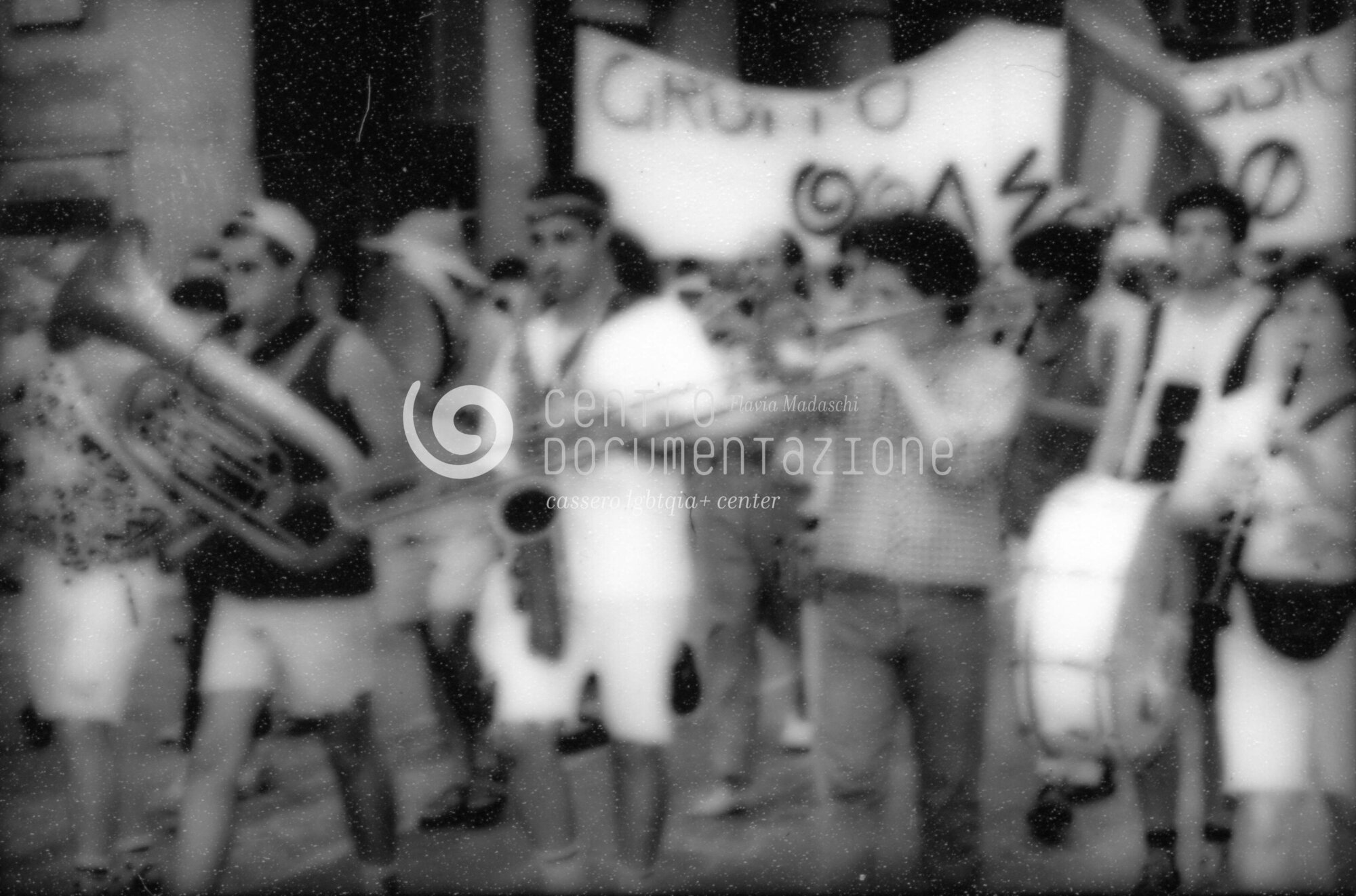 F2_2_3_116_13_watermarked.jpg