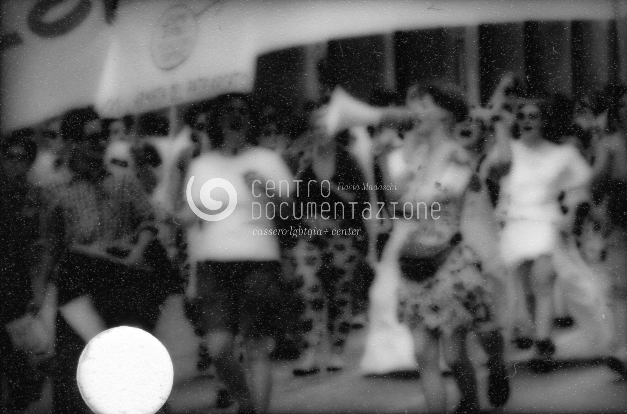 F2_2_3_116_19_watermarked.jpg