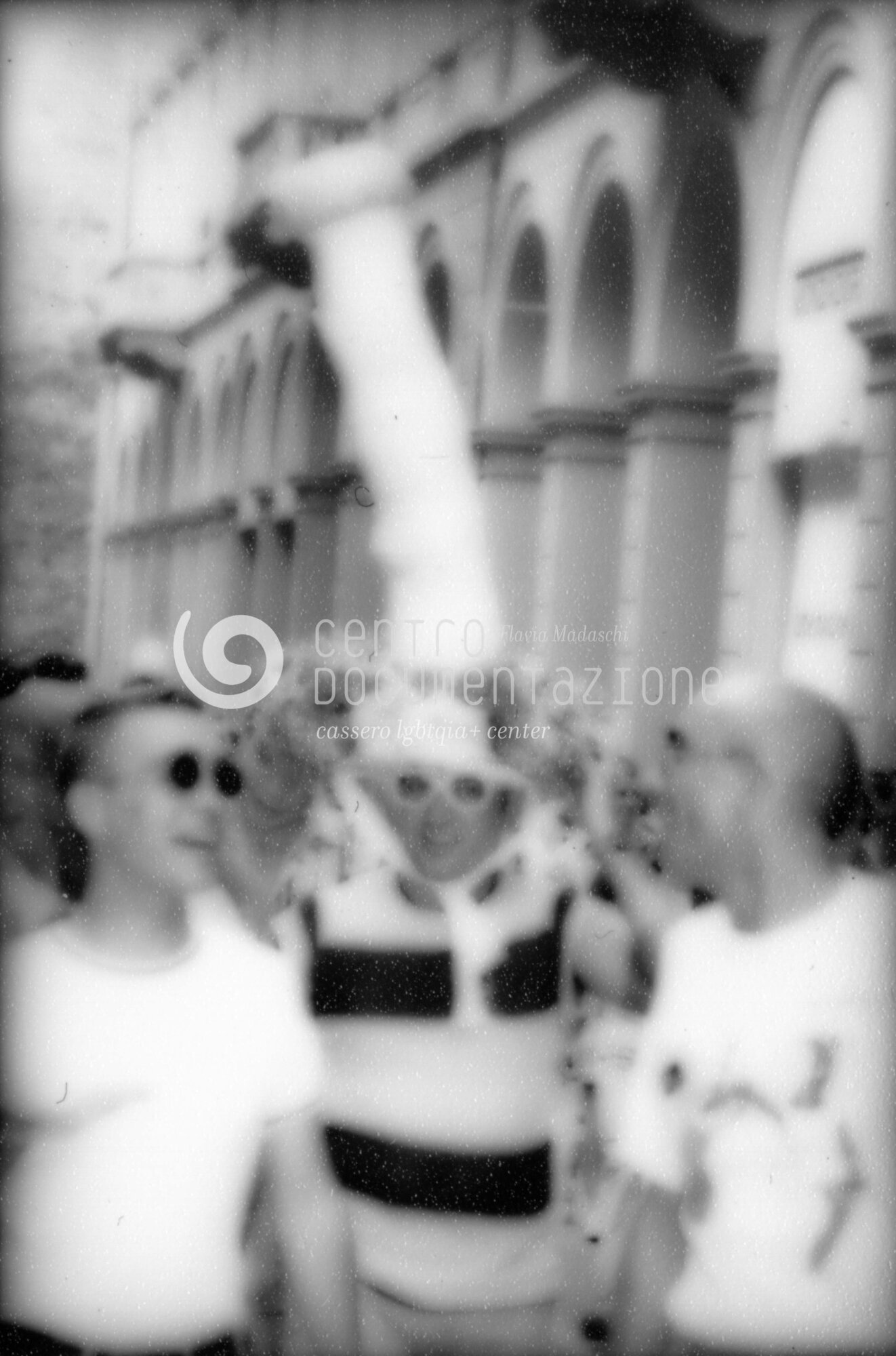 F2_2_3_116_25_watermarked.jpg