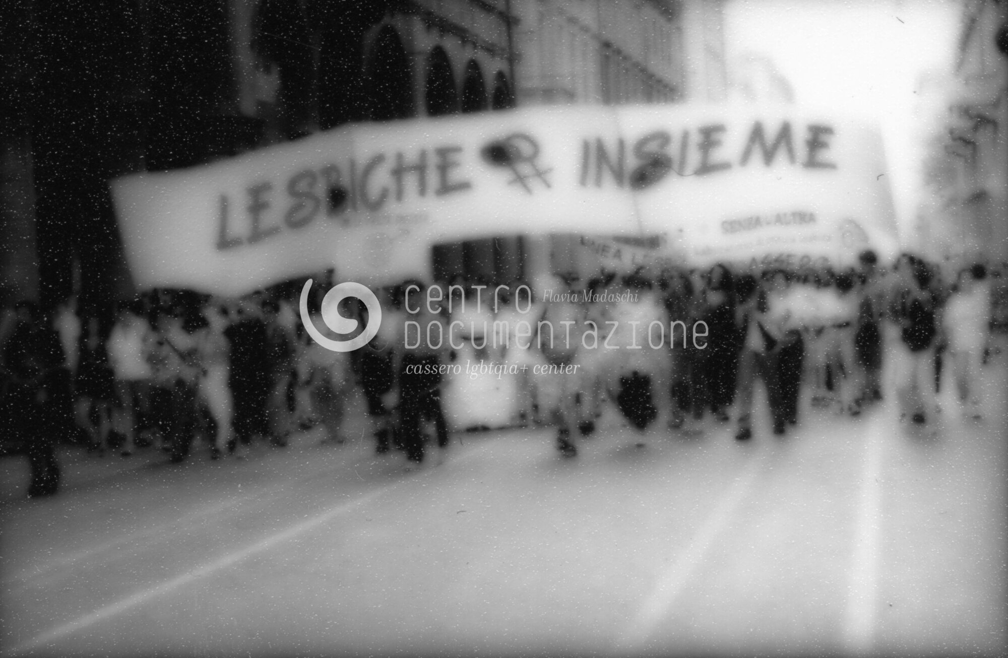 F2_2_3_116_29_watermarked.jpg