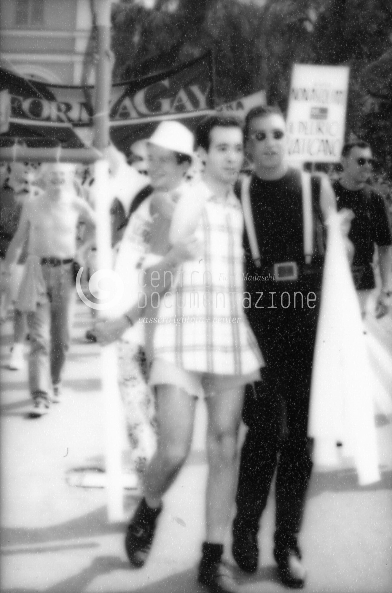 F2_2_3_117_25_watermarked.jpg