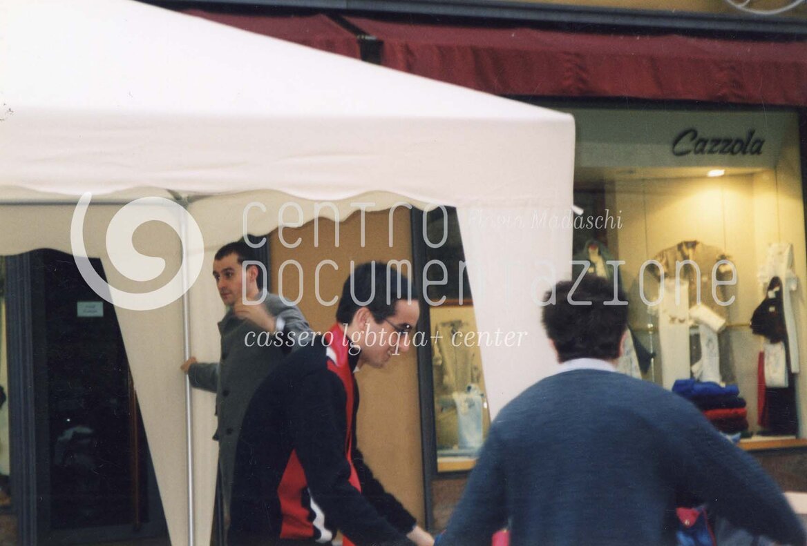 F2_2_4_669_watermarked.jpg