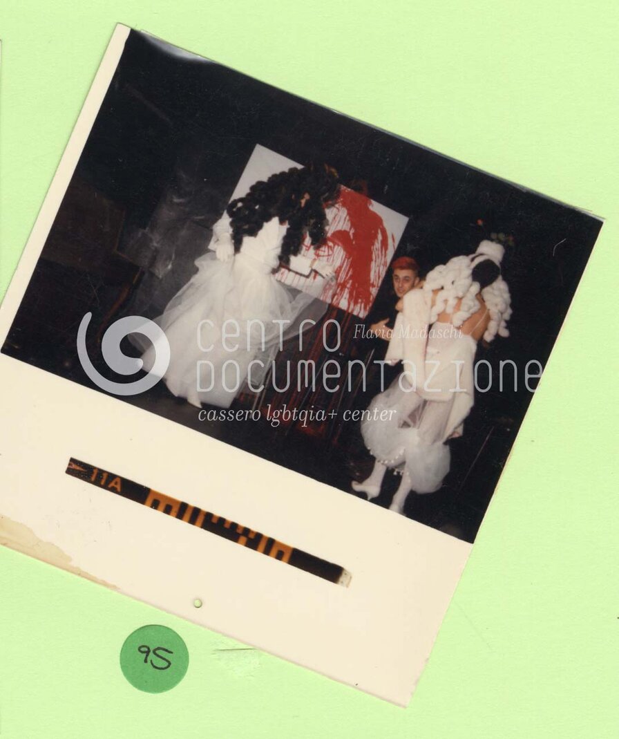 F1_4_1_095_watermarked.jpg