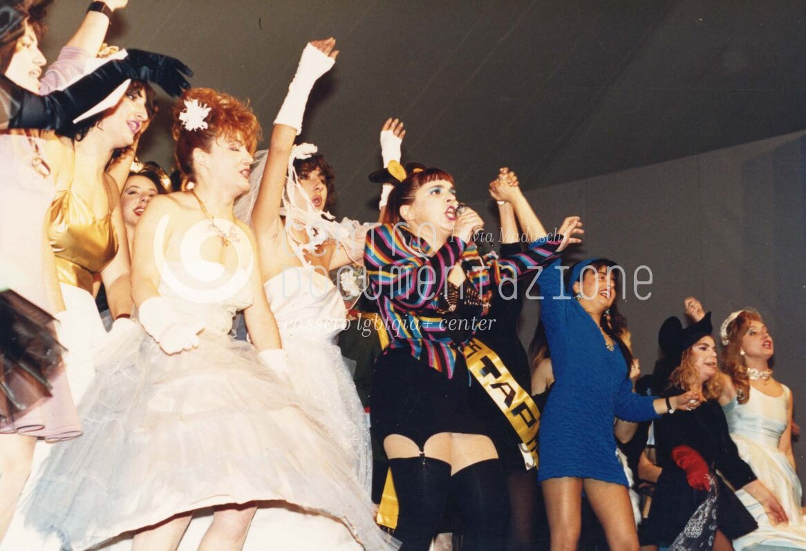 F1_4_3_52_watermarked.jpg