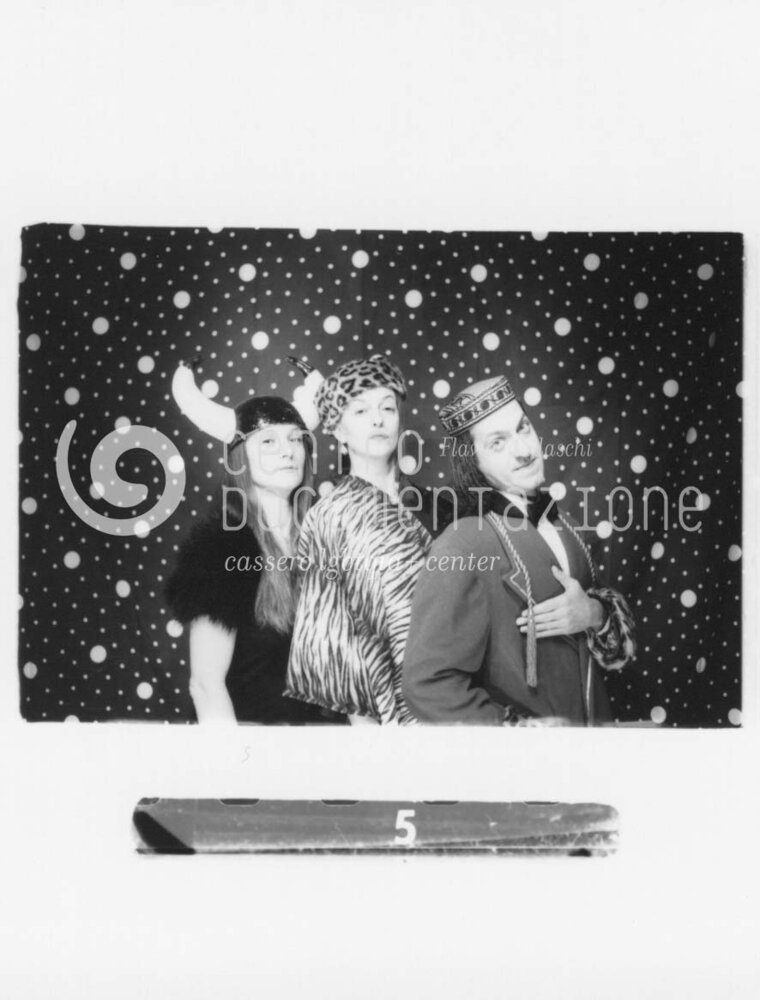 F1_4_4_083_watermarked.jpg