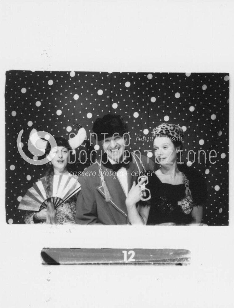F1_4_4_088_watermarked.jpg