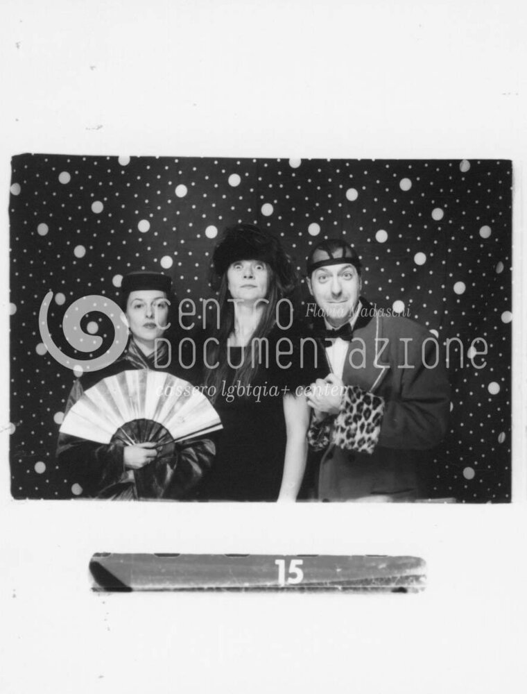 F1_4_4_093_watermarked.jpg