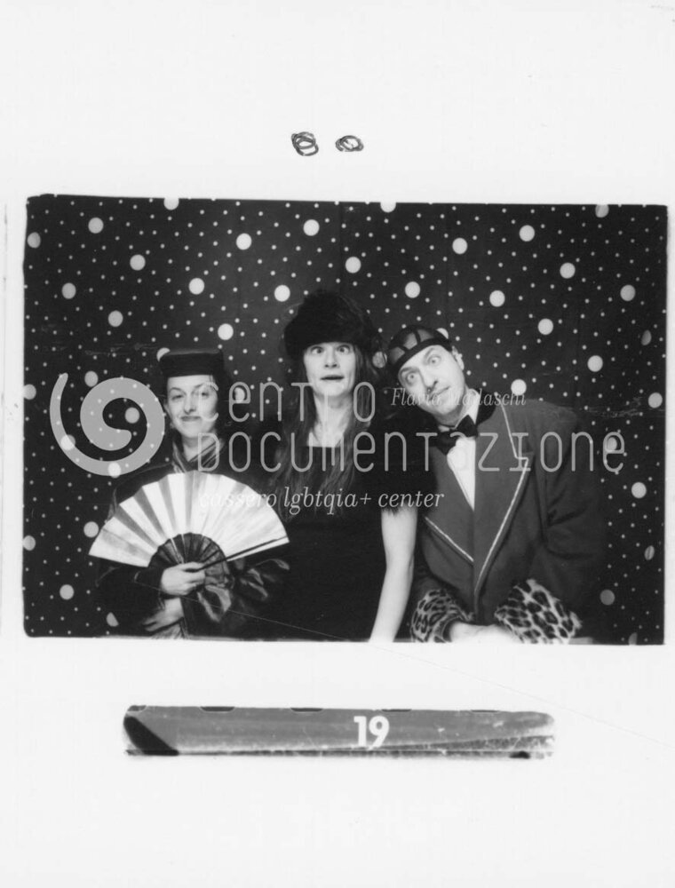F1_4_4_099_watermarked.jpg