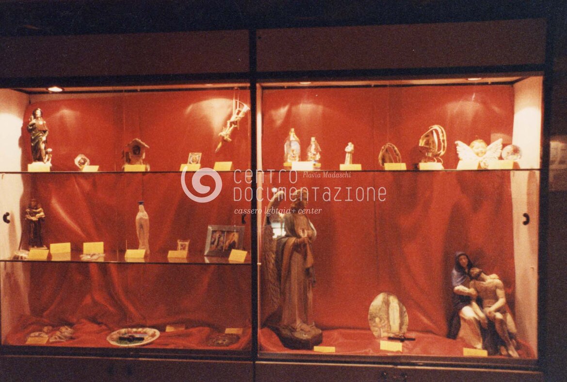 F1_6_1_62_watermarked.jpg