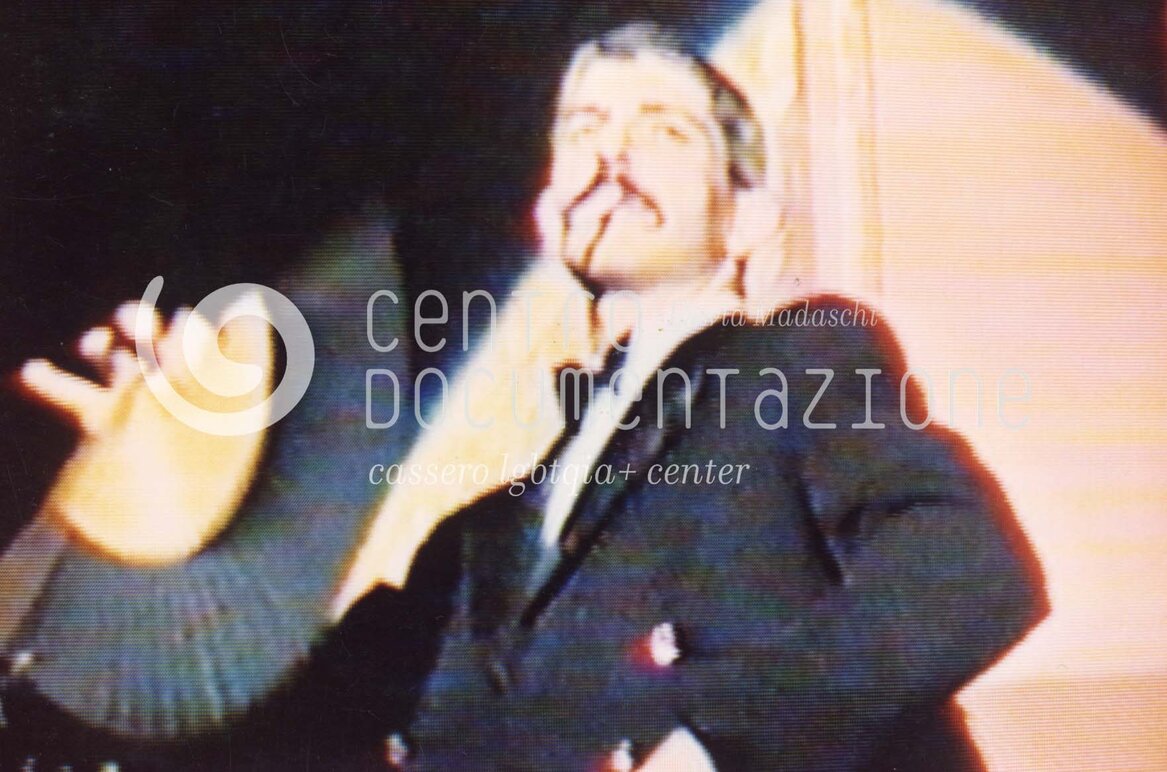 F1_2_1_32_watermarked.jpg