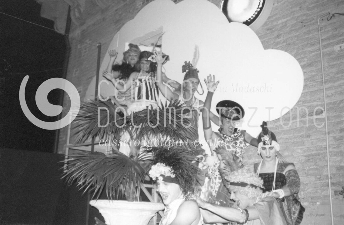 F1_2_6_03_watermarked.jpg