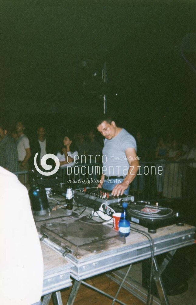 F1_3_4_120_watermarked.jpg