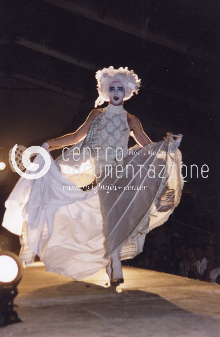 F1_3_5_183_watermarked.jpg