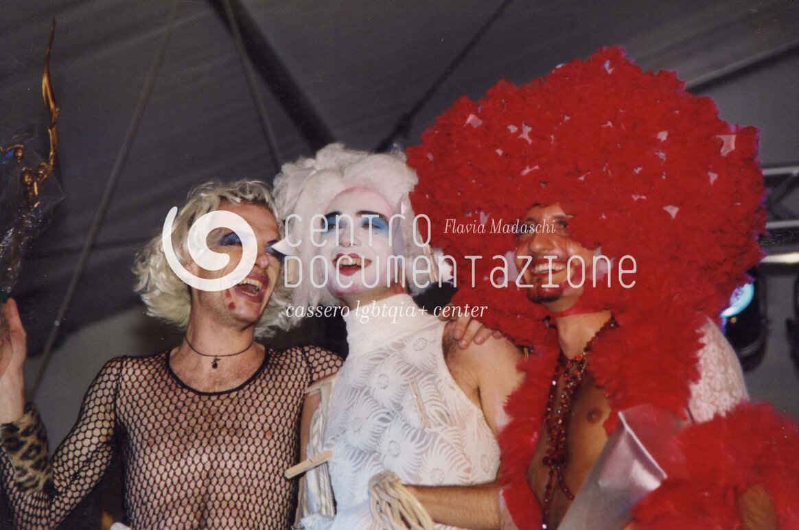 F1_3_5_198_watermarked.jpg