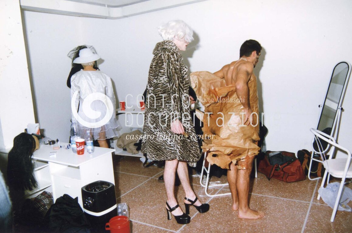 F1_3_5_205_watermarked.jpg