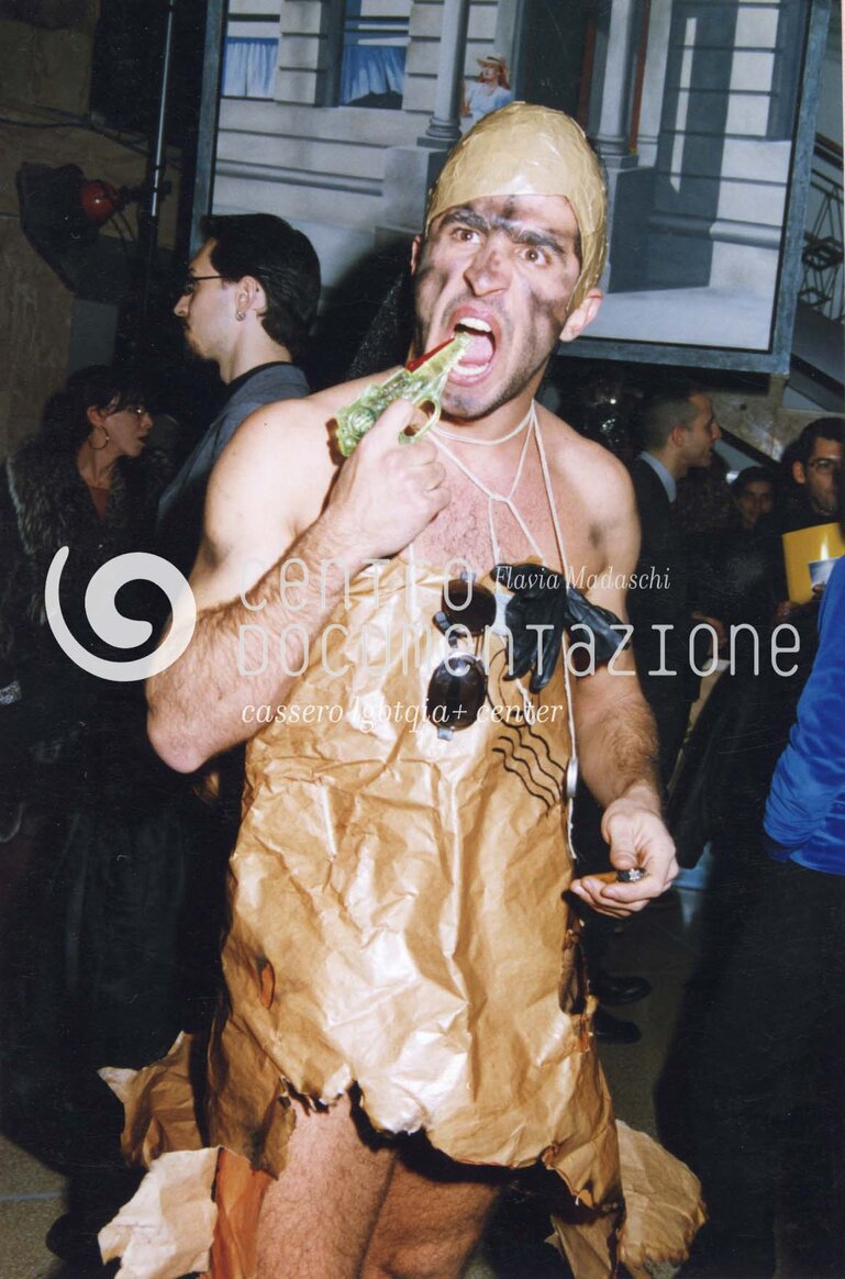 F1_3_5_206_watermarked.jpg