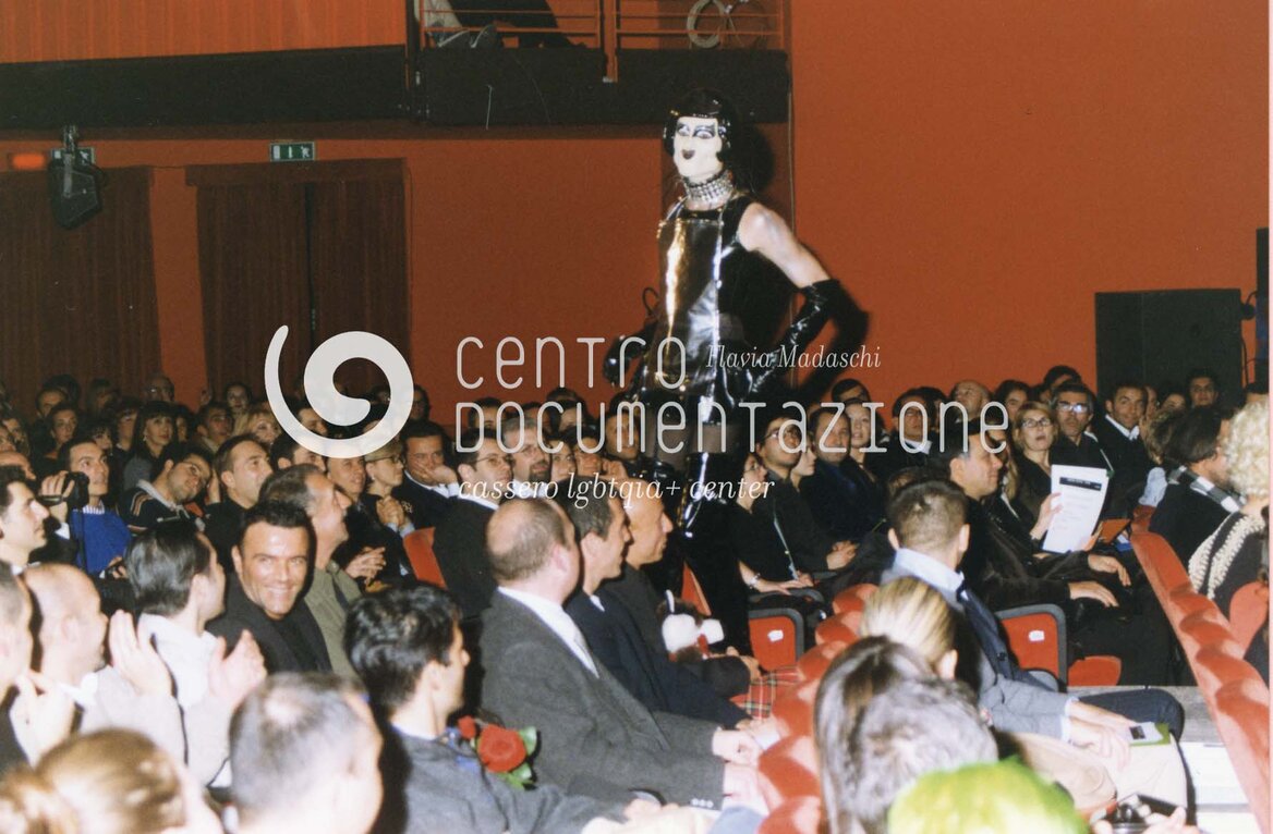 F1_3_5_210_watermarked.jpg