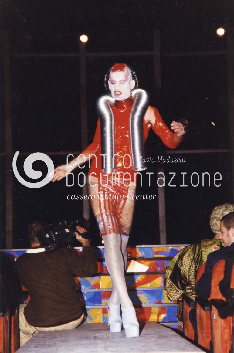 F1_3_5_218_watermarked.jpg