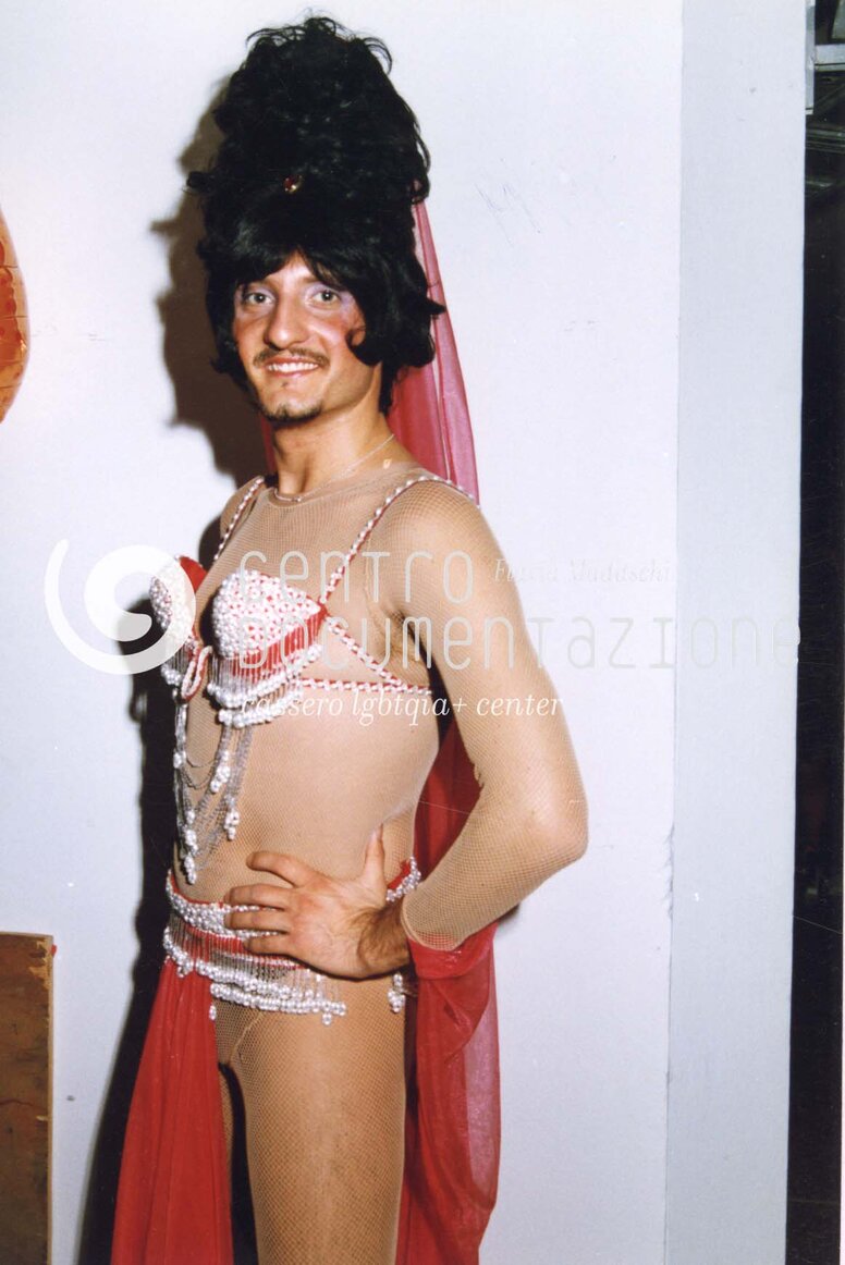 F1_3_5_253_watermarked.jpg