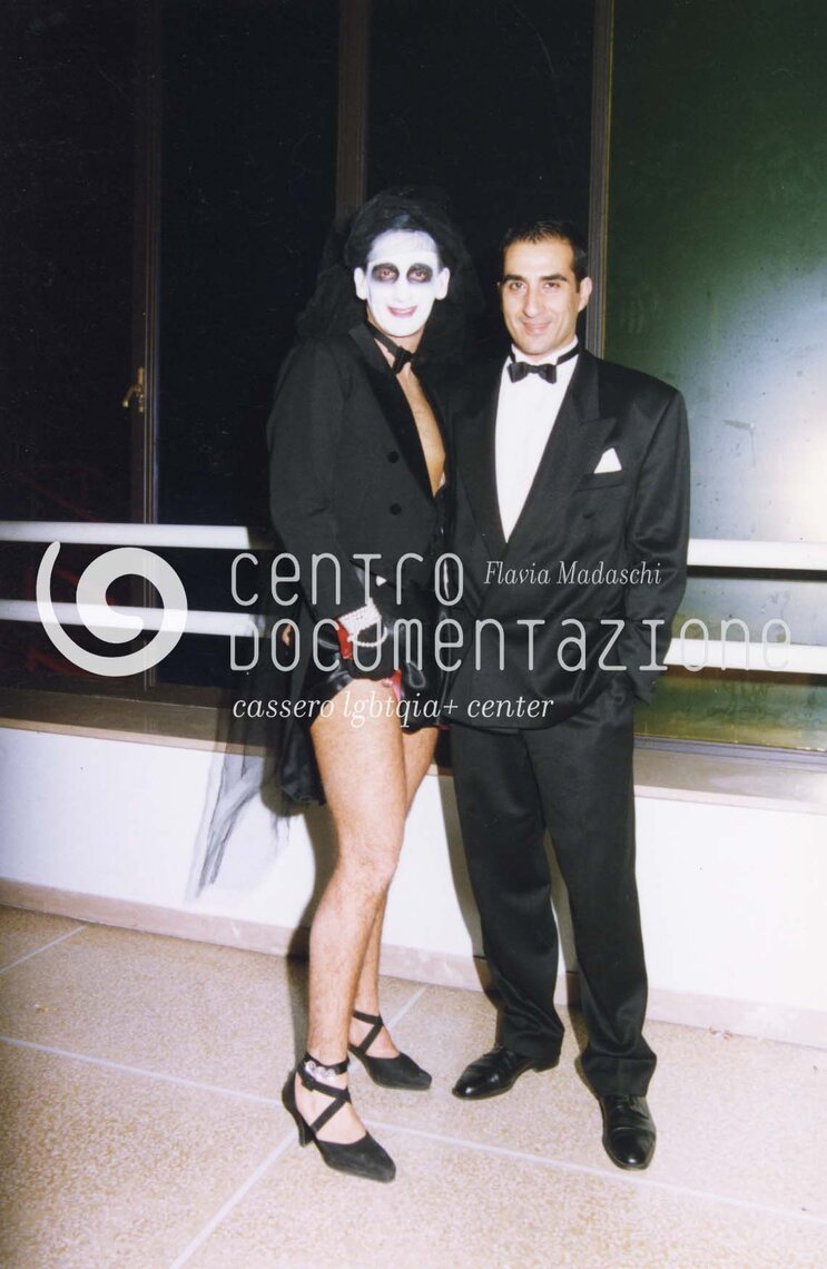 F1_3_5_274_watermarked.jpg