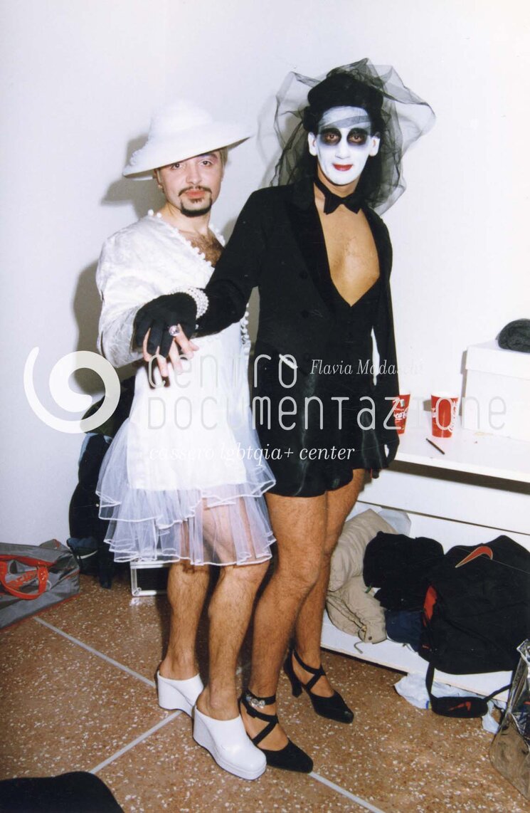 F1_3_5_277_watermarked.jpg