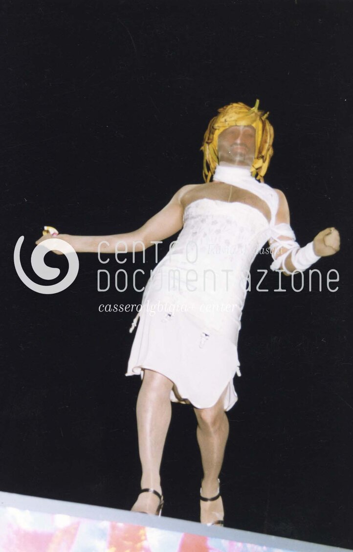 F1_3_5_284_watermarked.jpg
