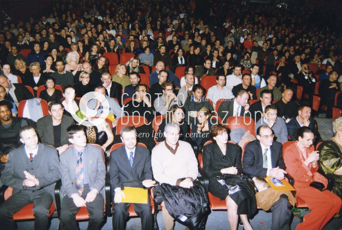 F1_3_5_316_watermarked.jpg