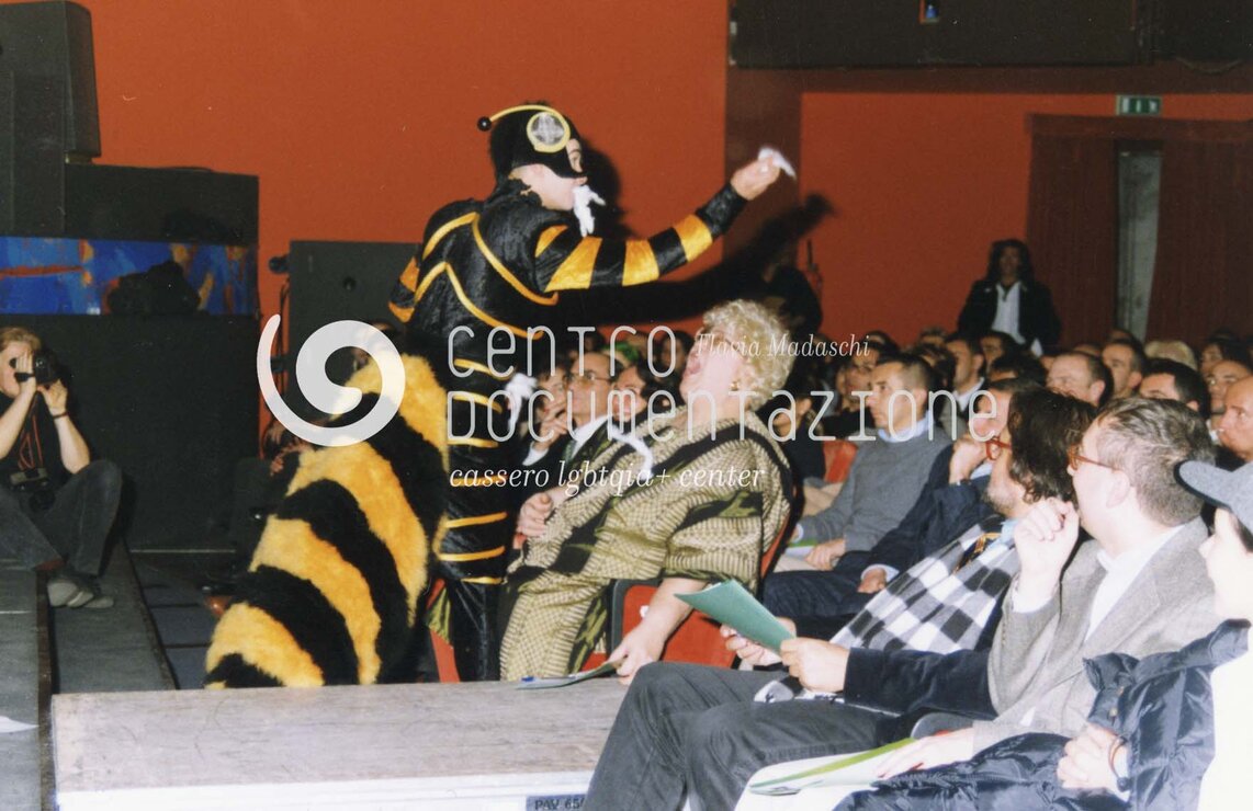 F1_3_5_319_watermarked.jpg