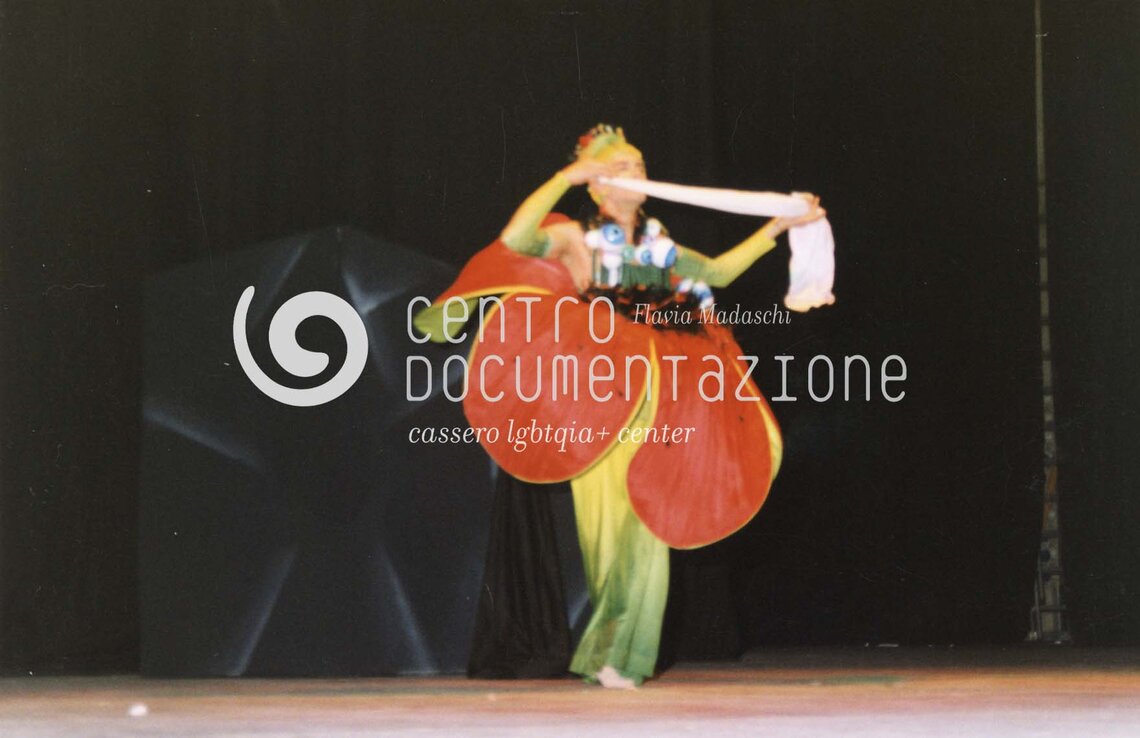 F1_3_5_320_watermarked.jpg