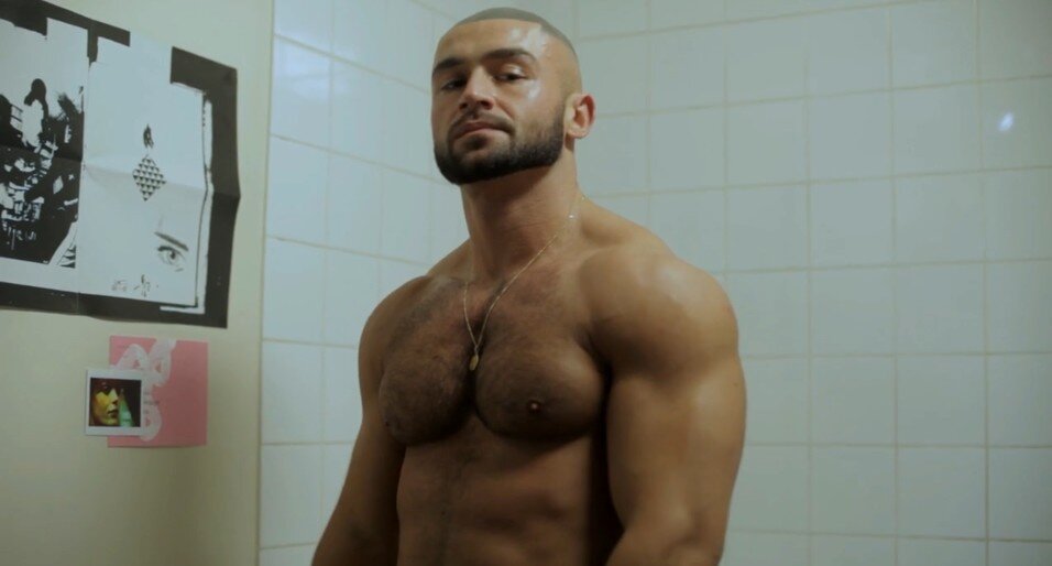 Homme au bain.jpg