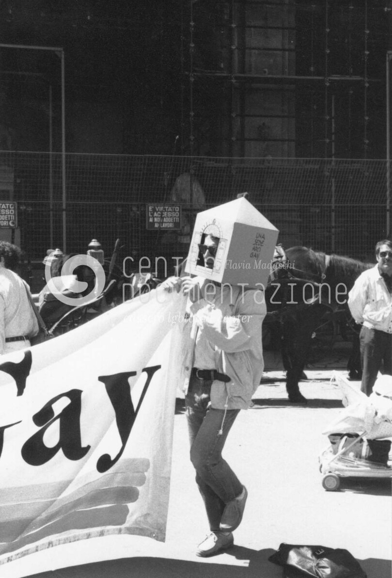 F1_1_5_024_watermarked.jpg