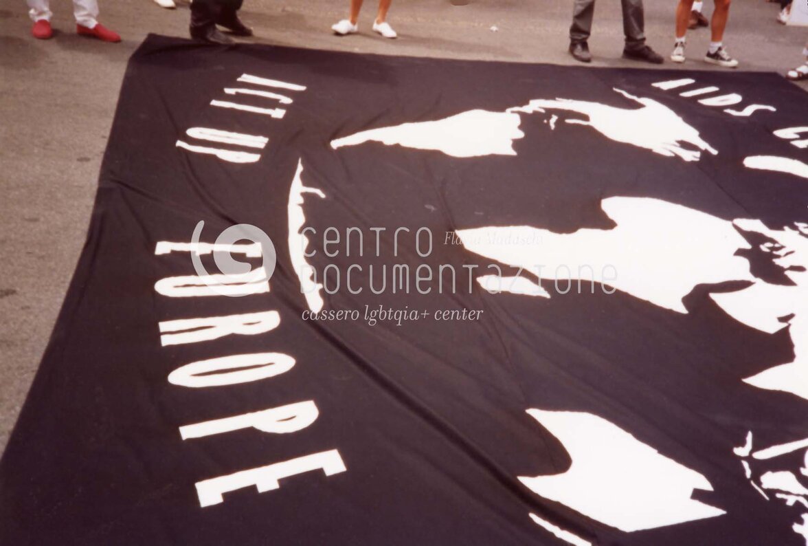 F1_1_5_099_watermarked.jpg