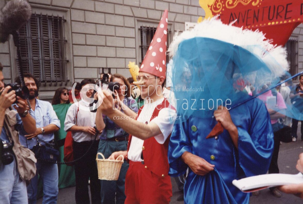 F1_1_5_128_watermarked.jpg