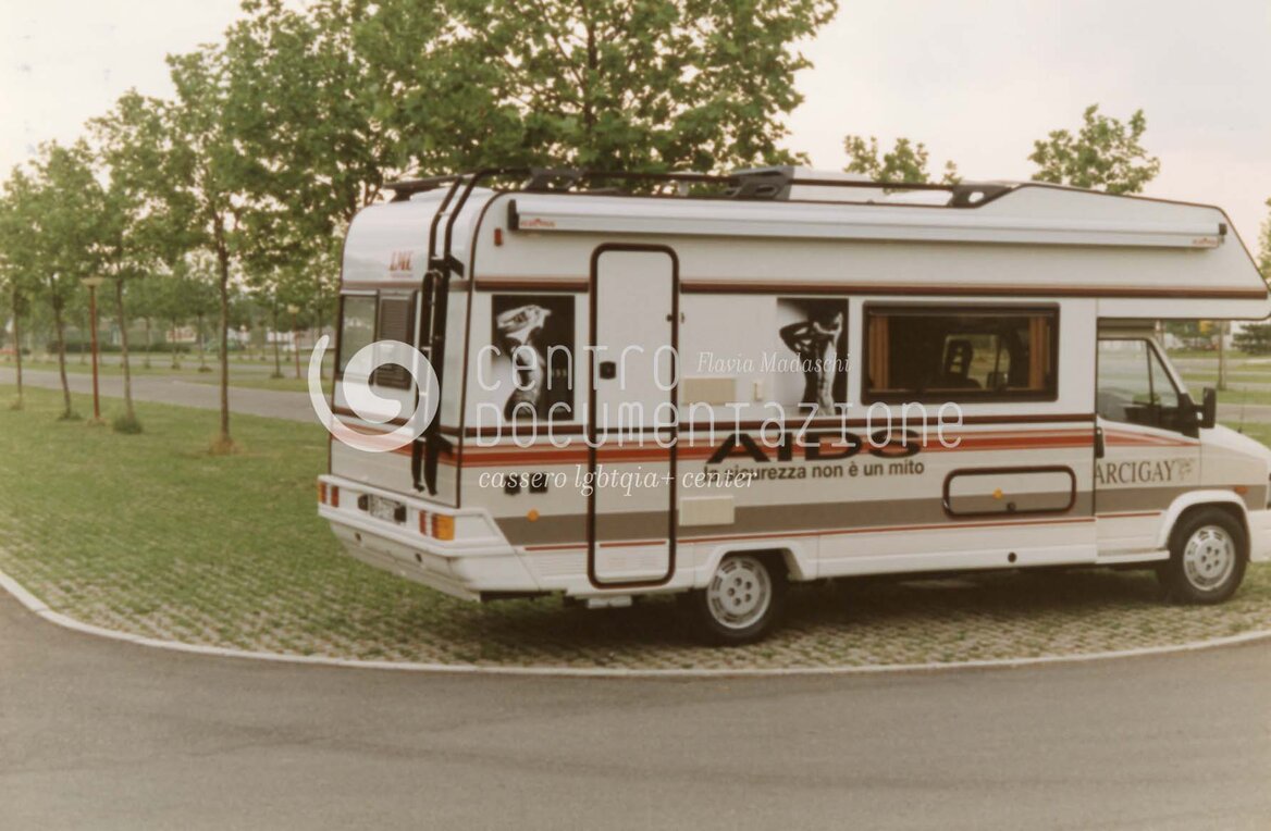 F1_1_5_176_watermarked.jpg