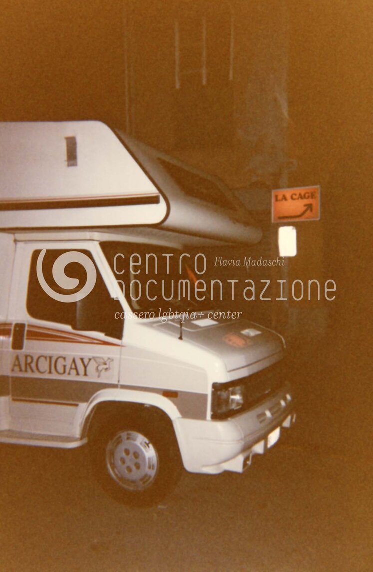 F1_1_5_200_watermarked.jpg